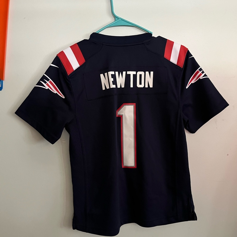 Patriots NIKE Kids' Navy Blue Jersey - NEWTON size 10/12 - Picture 2 of 5